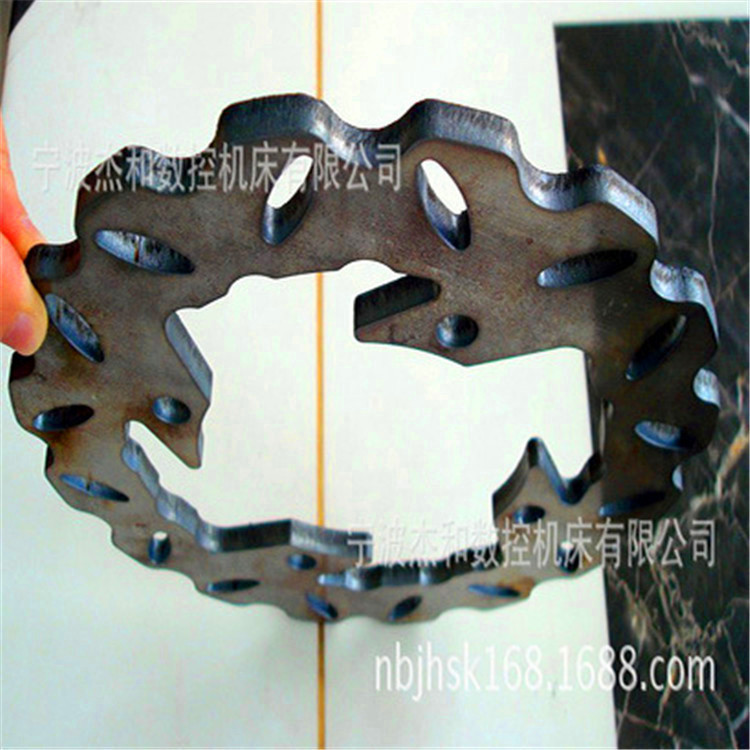 1625782232_329840698