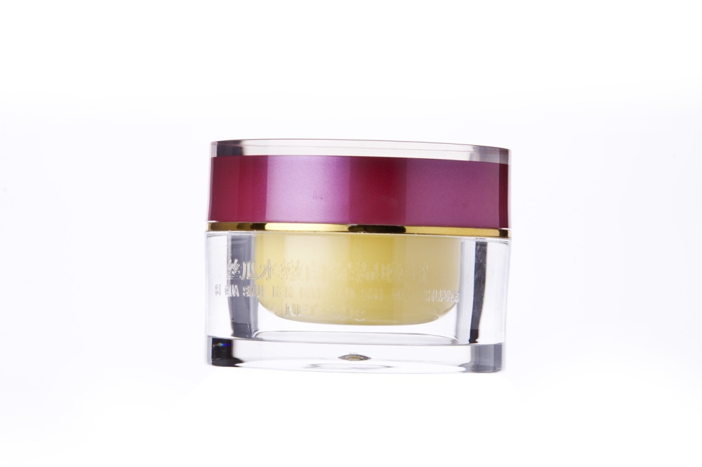 巨型一號絲瓜水嫩白保濕晚霜