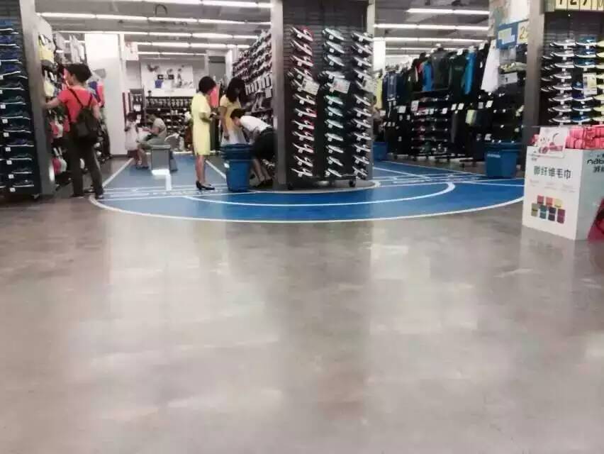 室內環氧地坪漆商場.jpg