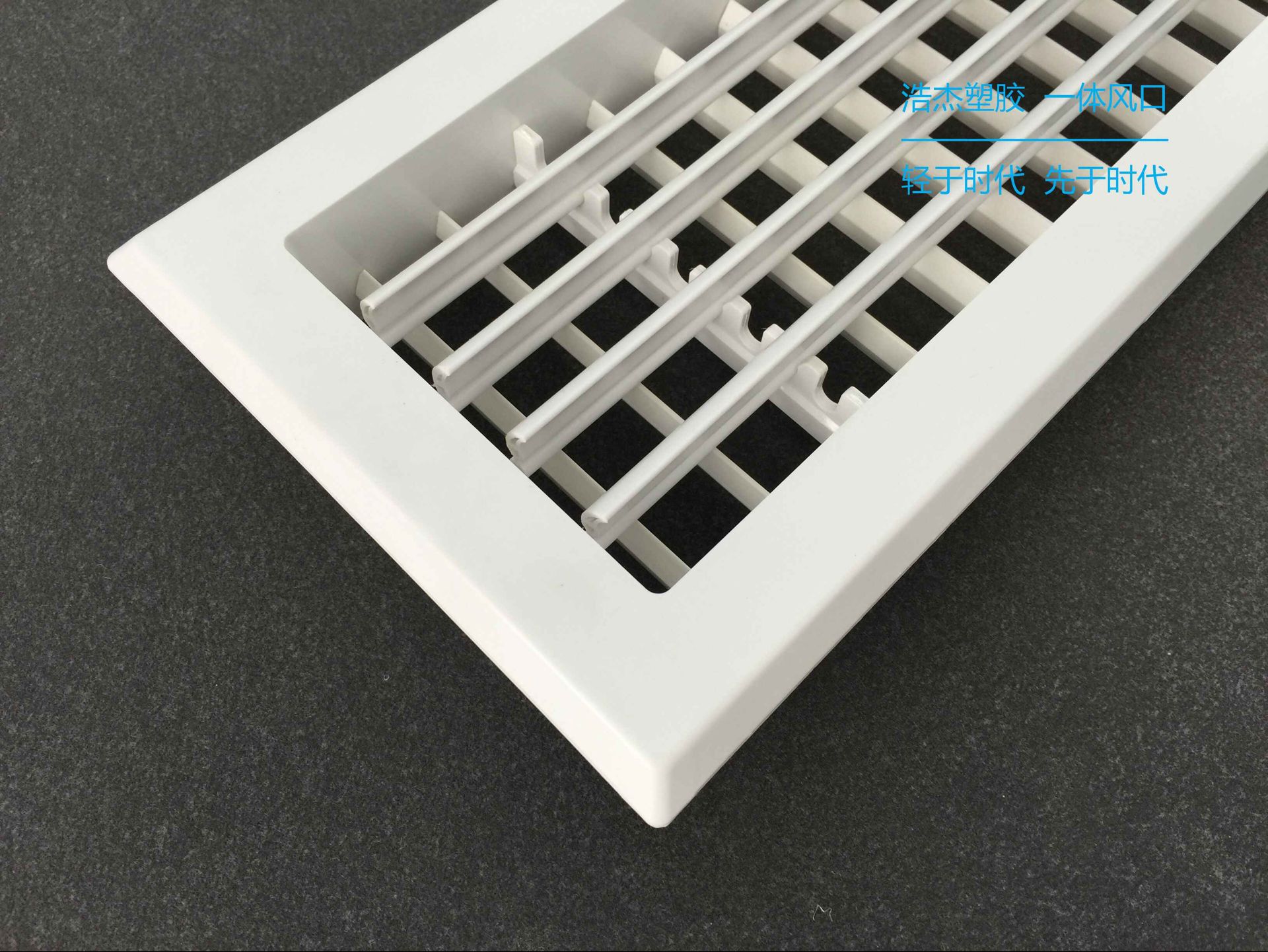 1473598560759233.png 1.png